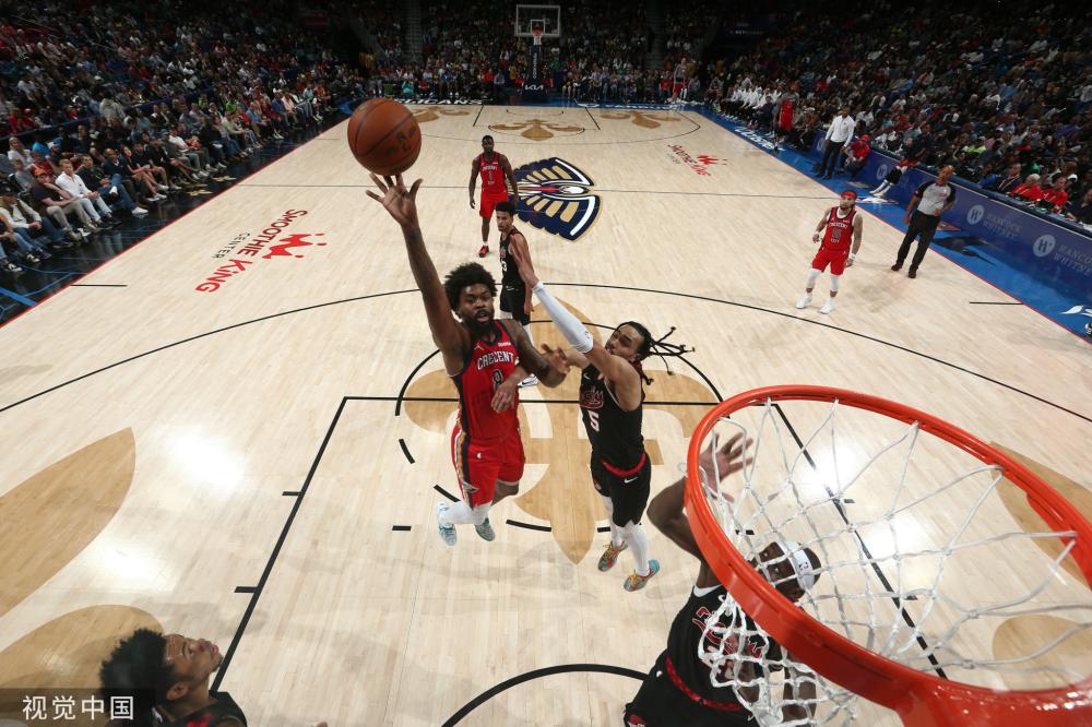 也在比赛中 也在比赛中