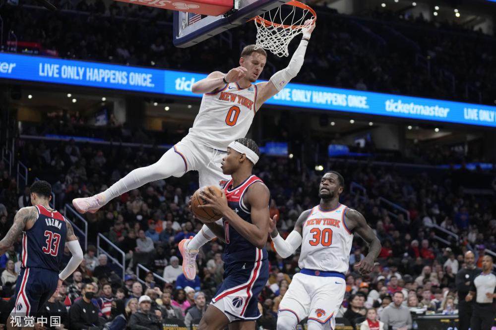 在社交媒体 在社交媒体