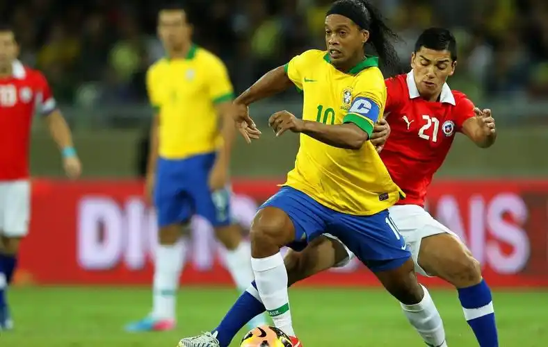 这一消息震 这一消息震