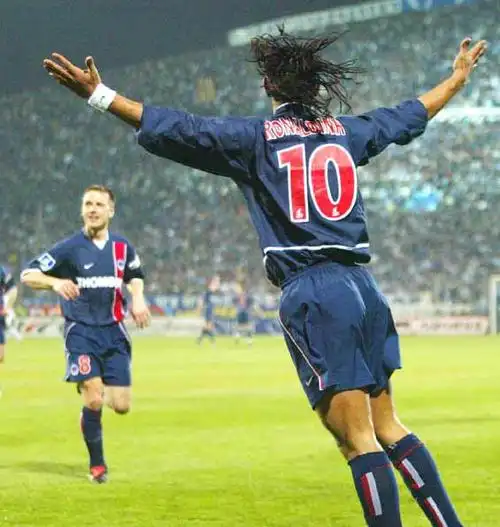 纵观历史 纵观历史